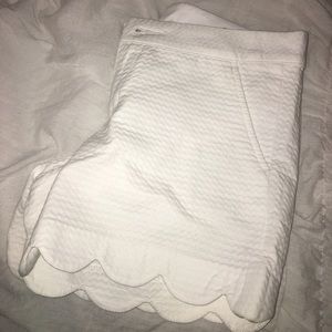 Lilly Pulitzer buttercup shorts